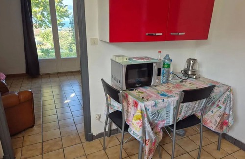 Les Martres-de-Veyre Apartamento | Homerez - Casa Les Martres-de-Veyre