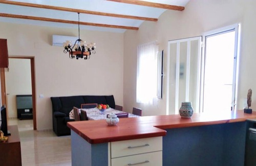 Camarles Casa | Homerez - Casa a 5 km de la playa para 6 pers. con jardín y terraza en Camarles