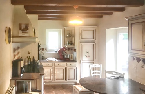 Hermival-les-Vaux Casa | Homerez - Casa en Hermival-les-Vaux.