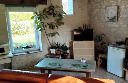 Noyers-sur-Cher Casa | Homerez - Casa en Noyers-sur-Cher