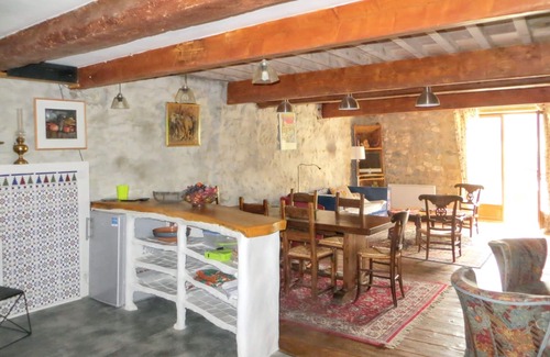 Comus Casa | Homerez - Casa en Comus - vista montaña