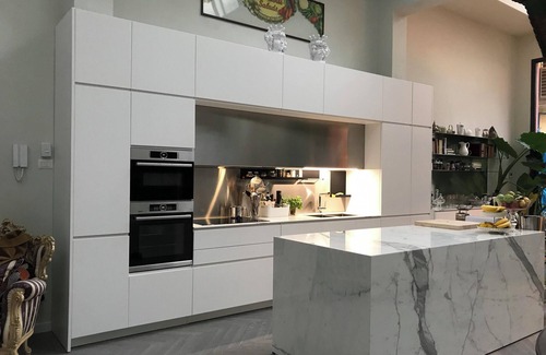 Barona Casa | Homerez - House in Milan, parking.