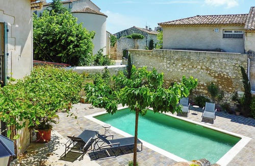 Molleges Casa | Homerez - Casa en Mollégès, Piscina Privada