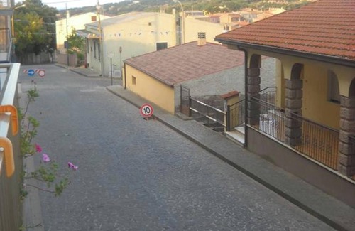 Nughedu Santa Vittoria Apartamento | Homerez - Apartamento en Nughedu Santa Vittoria