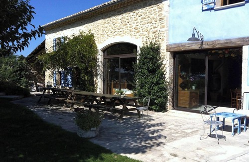 Richerenches Villa | Homerez - Gran villa con piscina en Richerenches
