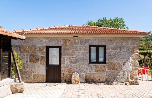 Castelo de Paiva Villa | Homerez - Grande villa para 13 pers. con piscina, terraza y balcón en Fornos