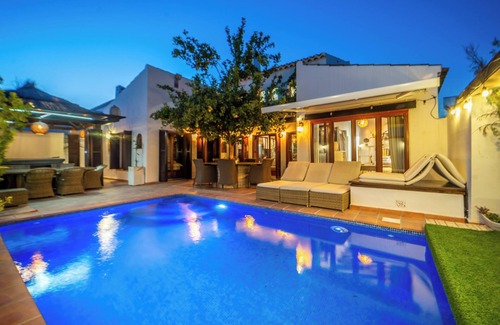 Caserio Los Tarquinos Villa | Homerez - Villa de Lujo en Murcia con vista a la montaña