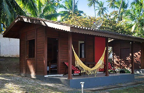 Barra do Jacuipe Chalet De Esquí | Homerez - Bonito chalet a la montaña a 4 km de la playa con piscina compartida