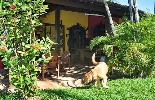 Barra do Jacuipe Chalet De Esquí | Homerez - Bonito chalet a la montaña a 4 km de la playa con piscina compartida