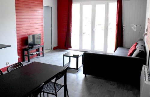 Saint-Patrice Casa | Homerez - Bonita casa para 4 pers. con jardín en Saint-Patrice