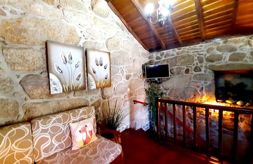 Lindoso Casa | Homerez - Bonita casa para 2 pers. con balcón en Lindoso