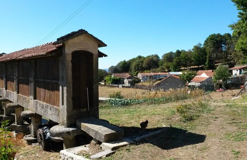 Guilhofrei Casa | Homerez - Bonita casa para 6 pers. con terraza en Gontim