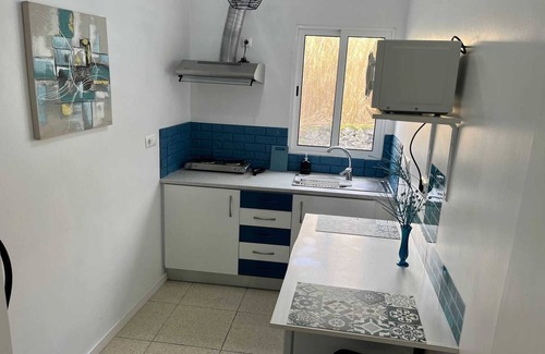 Caloura Casa | Homerez - Peaceful Retreat with Jacuzzi in Lagoa