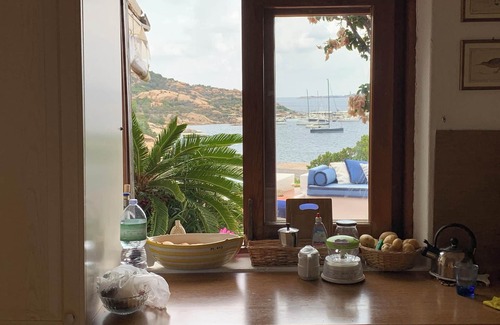 Porto Rafael Villa | Homerez - Villa pintoresca cerca de Porto Rafael con vista al mar