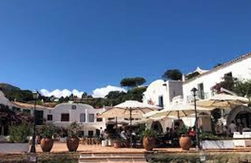 Porto Rafael Villa | Homerez - Villa pintoresca cerca de Porto Rafael con vista al mar