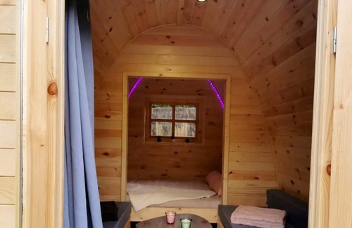 Pruniers-en-Sologne Casa | Homerez - Propiedad para 2 pers. con jacuzzi y spa en Pruniers-en-Sologne