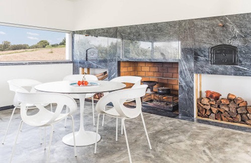 Foros de Vale de Figueira Casa | Homerez - Propiedad para 2 pers. con piscina compartida en Montemor-o-Novo