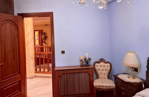 Almazcara Casa | Homerez - Castillo para 8 pers. con jacuzzi, jardín y terraza en Congosto