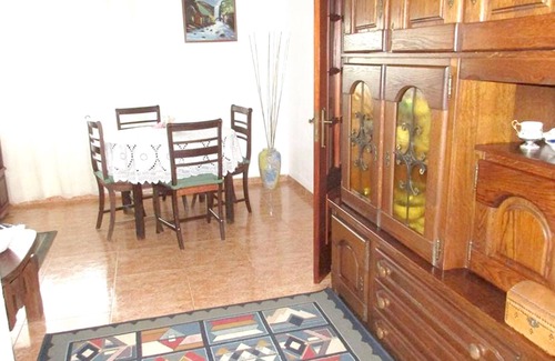 Sobral de Monte Agraco Casa | Homerez - Casa para 6 pers. con jardín y terraza en Sobral de Monte Agraço