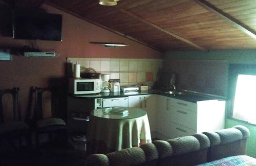 La Acena de la Borrega Apartamento | Homerez - Estudio en Valencia de Alcántara