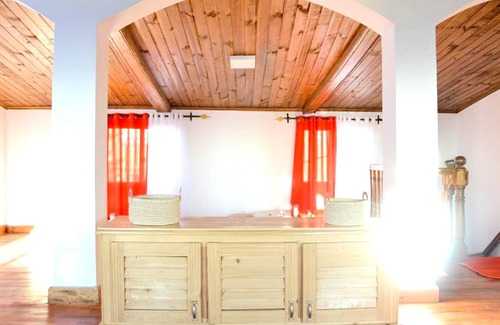 Antananarivo Avaradrano Casa | Homerez - Espaciosa casa para 6 pers. con terraza en Ambohimitsimbina