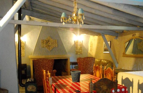 Valeria Apartamento | Homerez - Espacioso apartamento para 4 pers. en Valeria