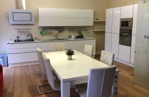 Catania City Centre Apartamento | Homerez - Amplio apto en Catania