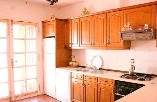 Castilblanco Casa | Homerez - Spacious house for 8 ppl. with terrace at Castilblanco