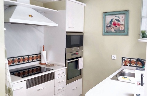 La Coruna Casa | Homerez - Casa espaciosa con terraza y balcón en A Coruña