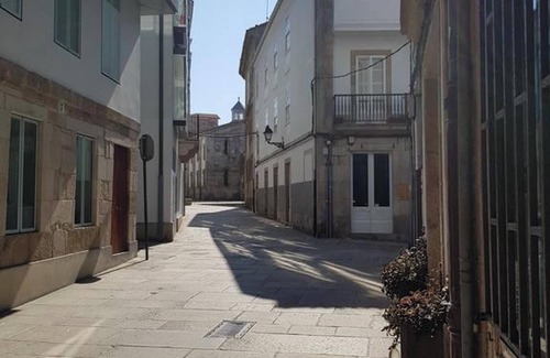 La Coruna Casa | Homerez - Casa espaciosa con terraza y balcón en A Coruña