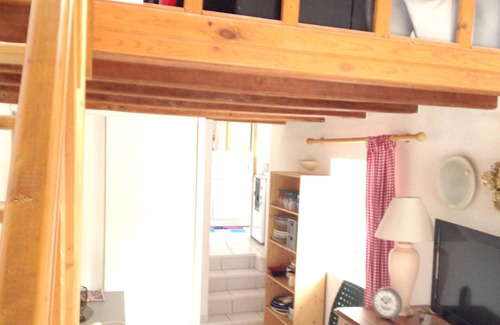 Saint-Jean-d'Angely Apartamento | Homerez - Estudio para 3 pers. con piscina y jardín en Saint-Jean-d'Angély