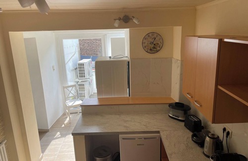 Roux Apartamento | Homerez - Estudio centro Charleroi