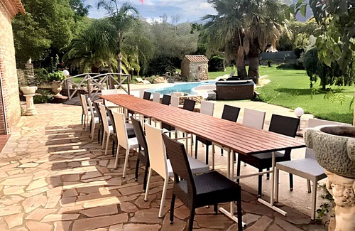 Laroque-des-Alberes Villa | Homerez - Villa en Laroque-des-Albères.