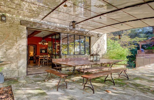 Lambesc Villa | Homerez - Villa en Lambesc con piscina y spa