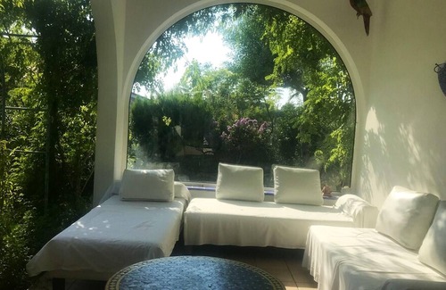 Cabestany Villa | Homerez - Villa a 10 km de la playa para 8 pers. con piscina, jacuzzi y jardín