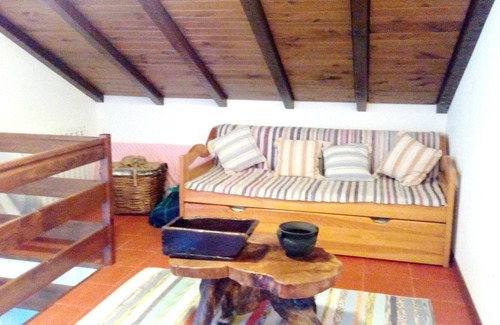 Castro Daire Villa | Homerez - Villa para 8 pers. con piscina, terraza y balcón en Vila Seca