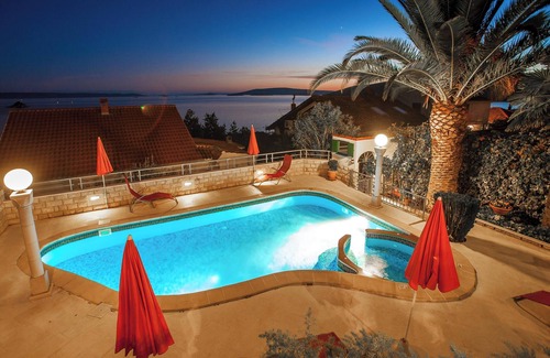 Seget Vranjica Villa | Homerez - Villa en Seget Vranjica