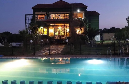 Laghnimyene Villa | Homerez - Villa en Laghnimyene