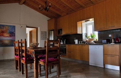 Sao Luis Villa | Homerez - Villa con Piscina en São Luís.