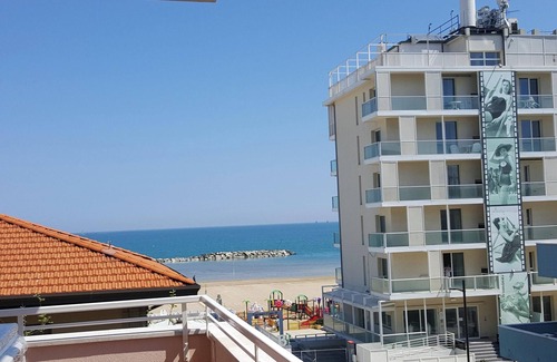 Viserbella Apartamento | Homerez - Viserba Apt, sea view