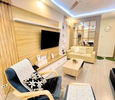 Bacoor City Apartamento | Homestay by ViJiTa 2bedroom condo
