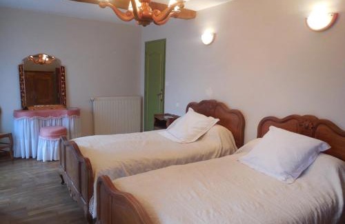 Saint-Maixant Casa | Homestay Château De Saint-Maixant