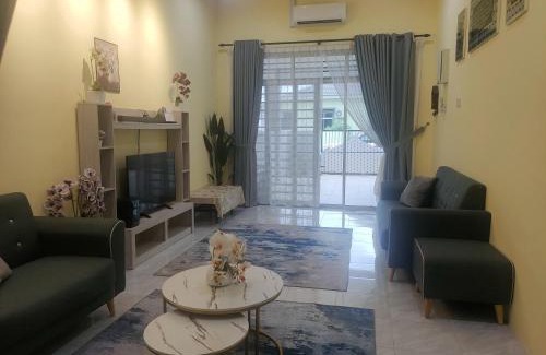 Muadzam Shah Casa | Homestay Cikgu CT