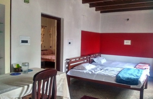 Somvarpet Casa | Casa de familia en medio de la finca