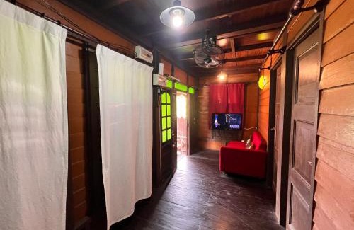 Asam Kumbang Casa | Homestay Jasmin