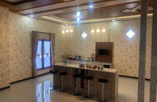 Gobleg Casa | Homestay NGREMBOKO SOYO OMBO