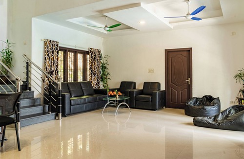 Devikolam Casa | Homestay with Serine Views, Pool, and delicious local food.