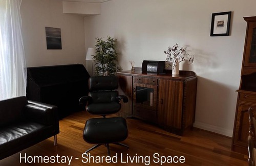 Richmond North Casa | Homestay - Yarra River Boulevard - Private Room