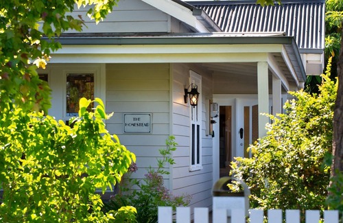Hepburn Springs Casa | Homestead - Picturesque home in an ideal location