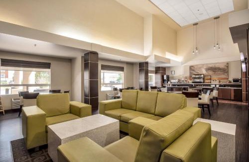 Regina Apartamento | HomeSuites by D3H